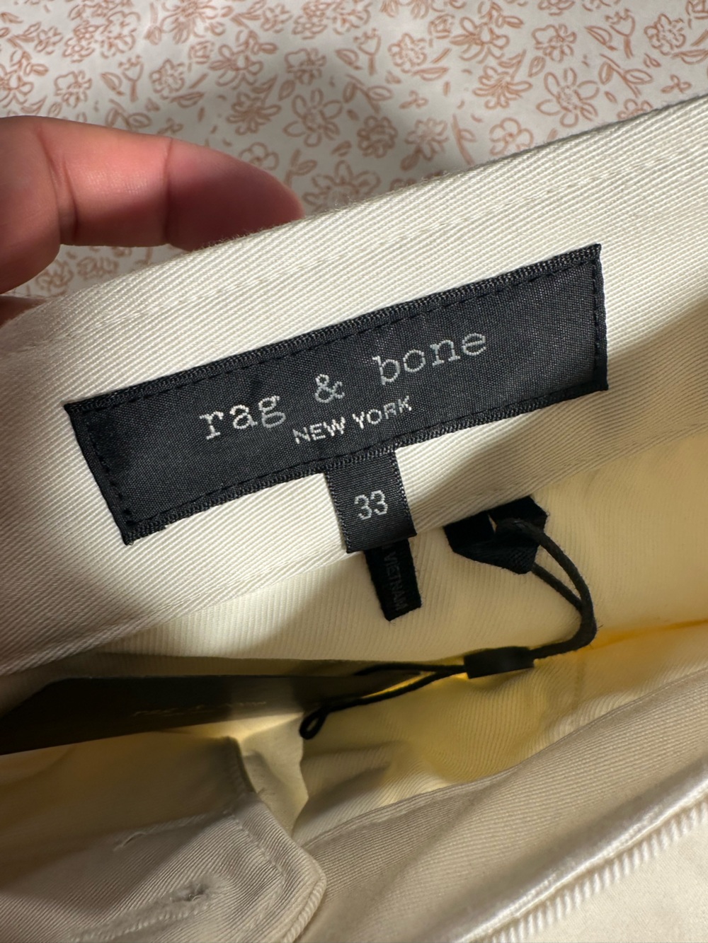 Rag & Bone Men's off-white Haydon pants size 33 New with Tags $ 228